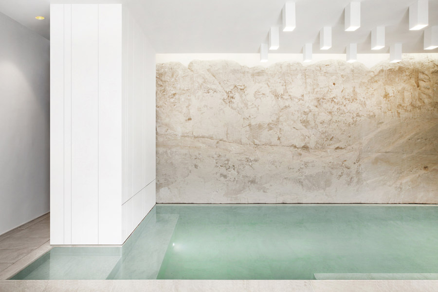 White Digger de Tomas Ghisellini Architects | Spa facilities