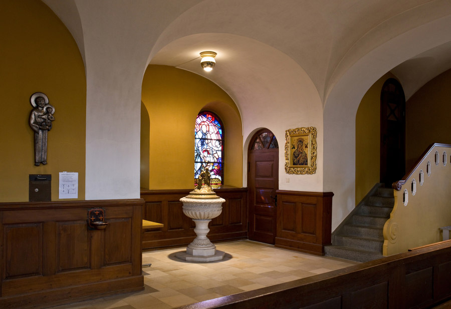 Katholische Kirche Goldach de NEUE WERKSTATT by LichtLeuchten | Referencias de fabricantes