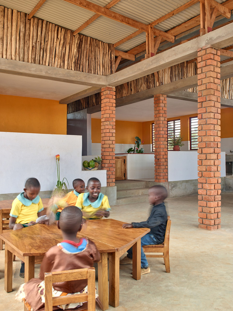 Econef Children’s Center de Asante Architecture & Design | Escuelas