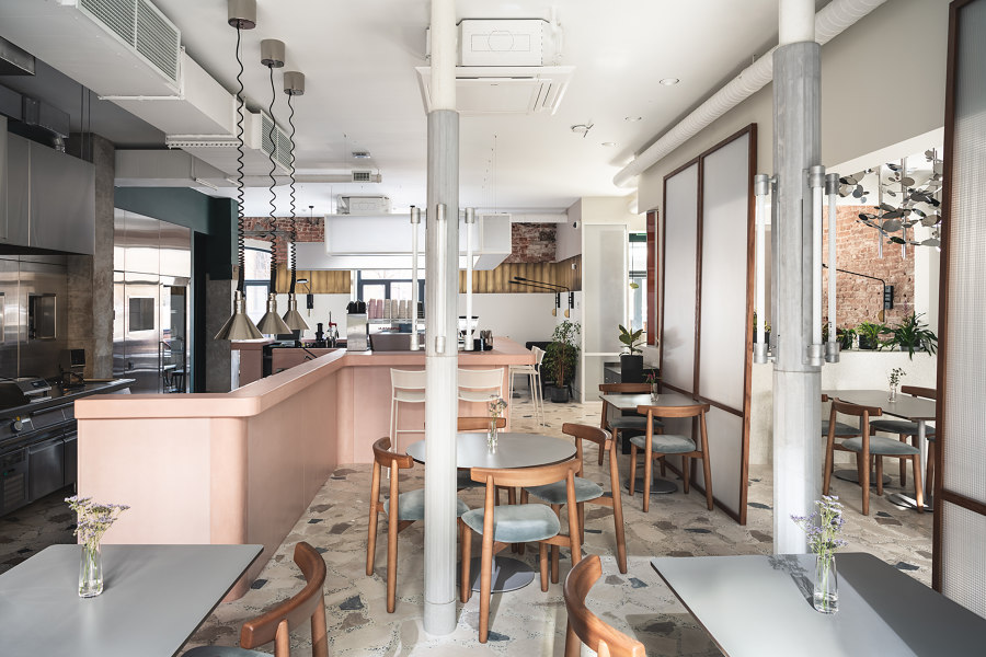 Sight. Coffee and dine de Architectural bureau FORM | Intérieurs de café