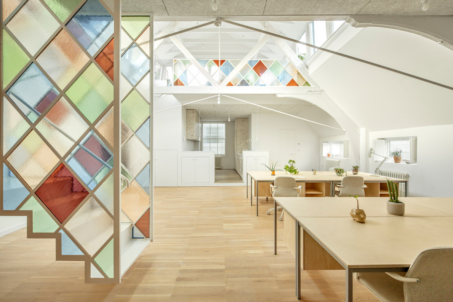 Replica House Studio by Surman Weston | Living space