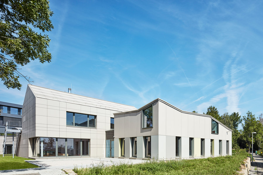 Max Planck Day Care Center de Dannien Roller Architekten und Partner | Jardins d'enfants/crèches