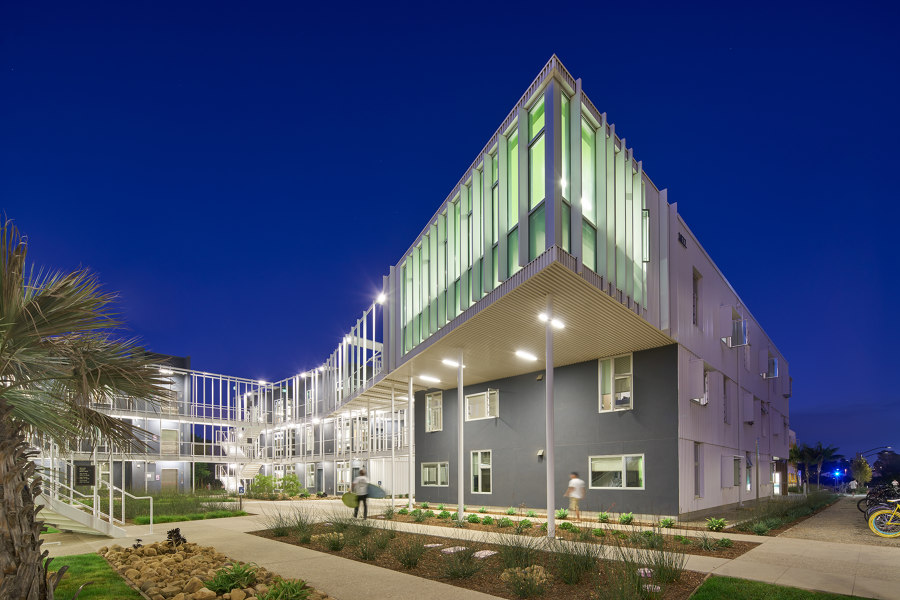 UCSB San Joaquin Student Housing de LOHA | Lorcan O’Herlihy Architects | Universidades