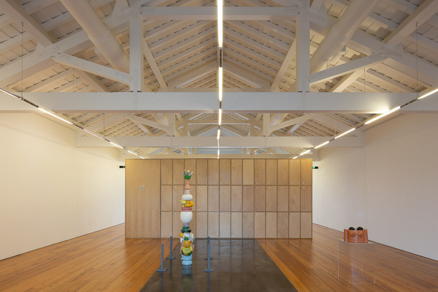 Arquipélago Contemporary Arts Centre von João Mendes Ribeiro Arquitecto | Messe- und Ausstellungsbauten