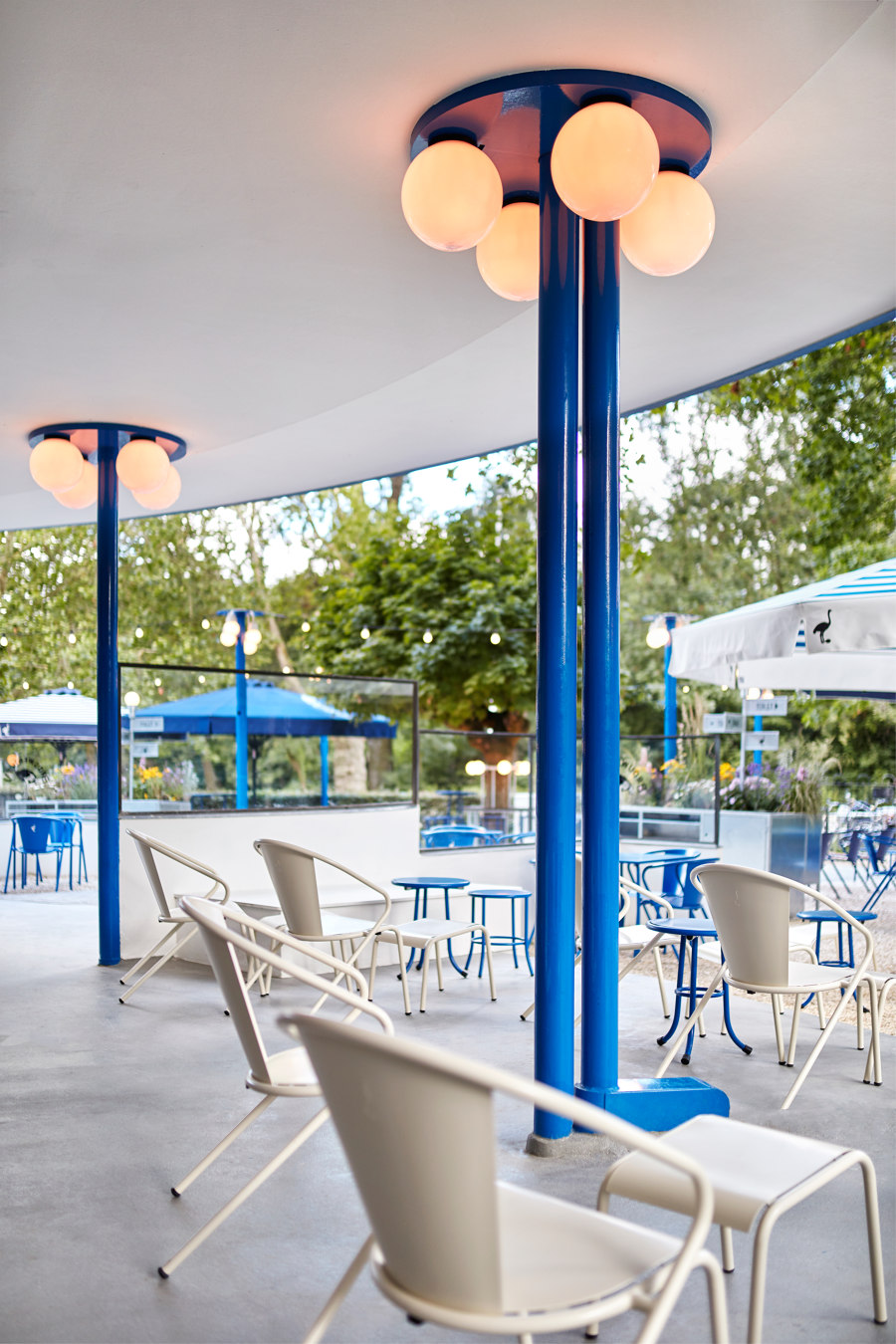 Blauwe Theehuis de Studio Modijefsky | Intérieurs de restaurant