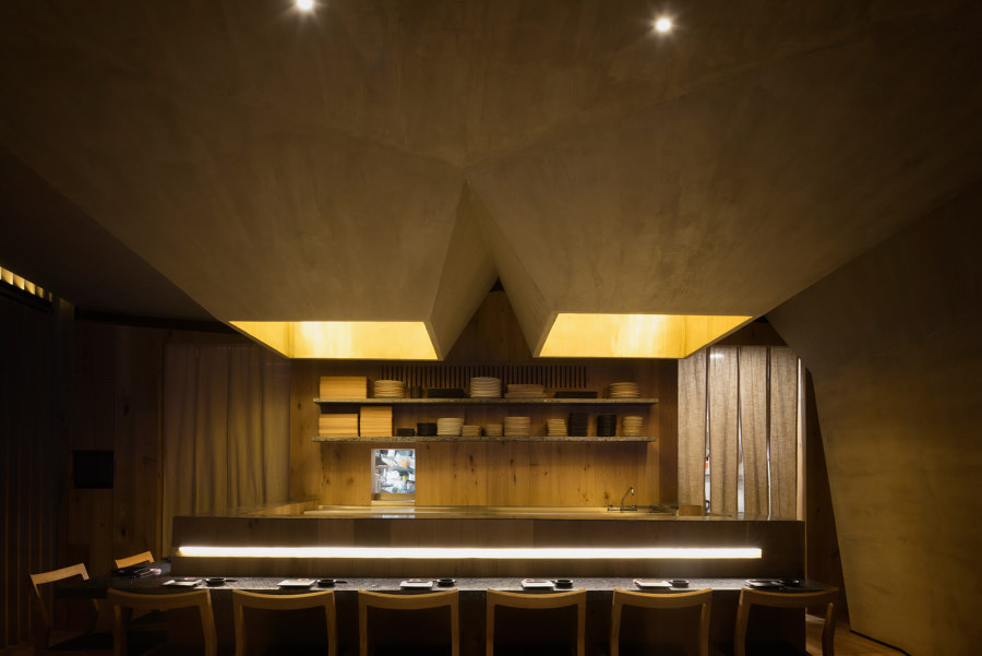 Oku Restaurant di Michan Architecture | Ristoranti - Interni