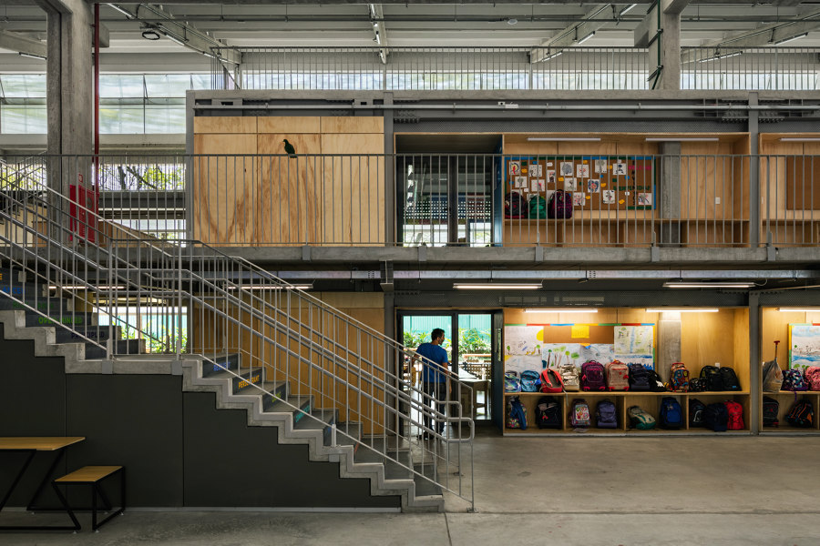 Beacon School de Andrade Morettin Arquitetos | Écoles