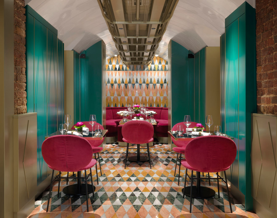 VyTA Covent Garden de Collidanielarchitetto | Diseño de restaurantes