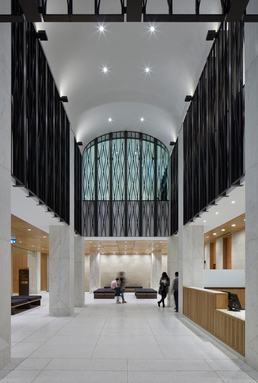 Government of Canada Visitor Welcome Centre von Moriyama & Teshima Architects | Verwaltungsgebäude