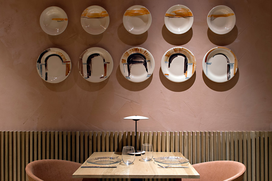 Albarracin Restaurant | Manufacturer references | Marset