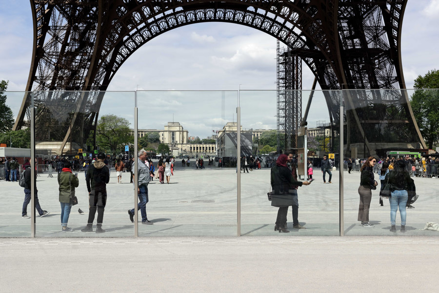 Eiffel Tower Transparency and Security di Dietmar Feichtinger Architectes | Costruzioni infrastrutturali