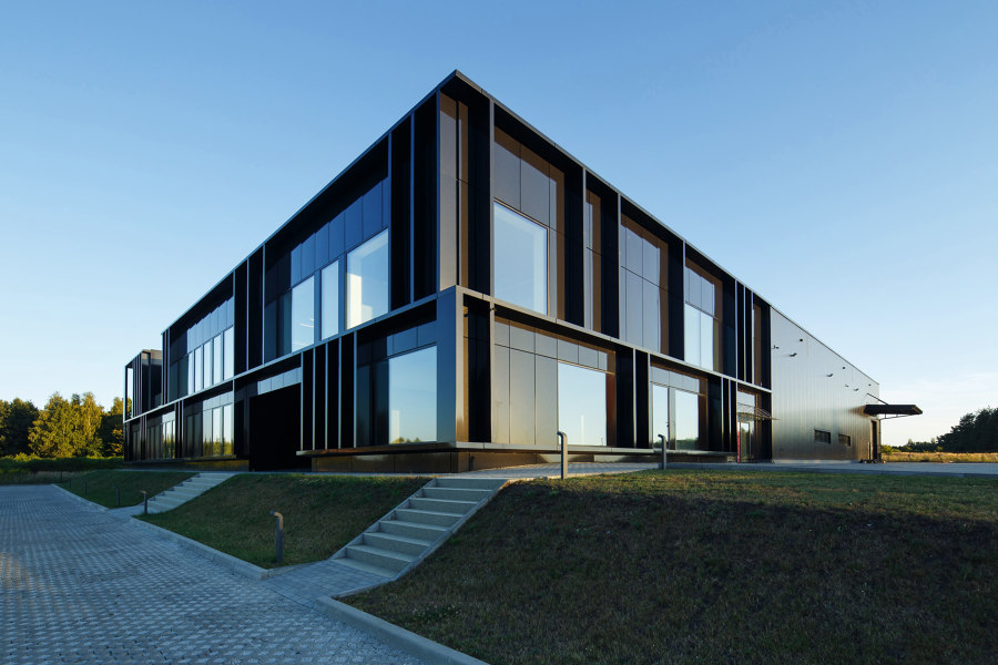 Pivexin Technology headquarters de MUS Architects | Edificio de Oficinas