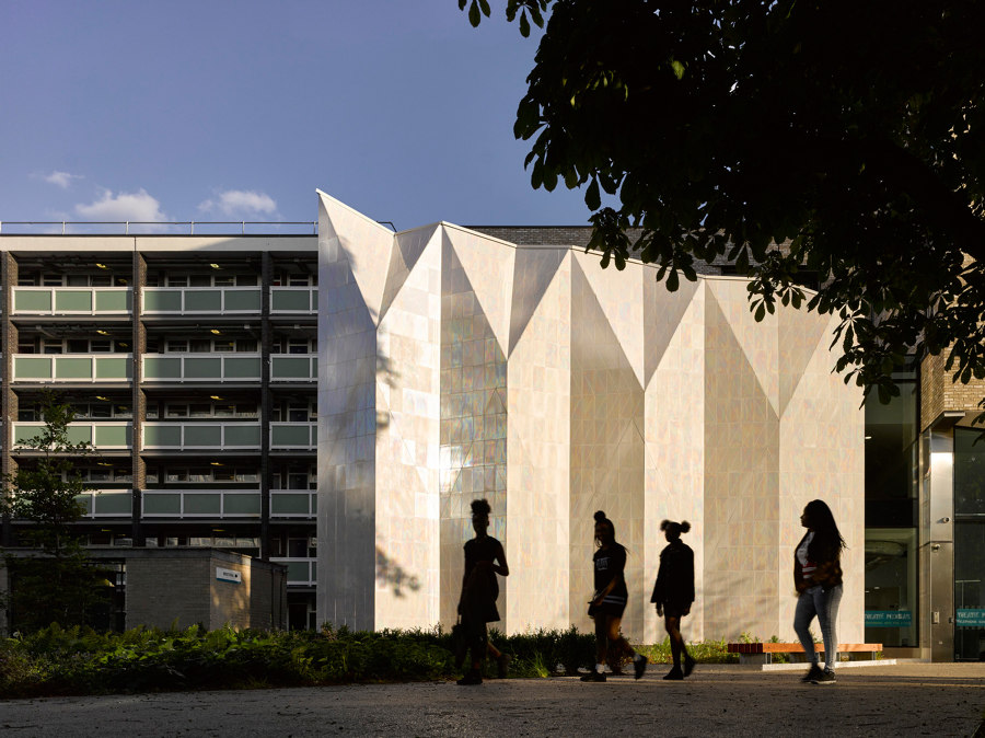 Southwark Town Hall + Theatre Peckham by Jestico + Whiles | Administration buildings