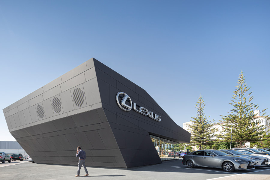 Lexus Faro di Rarcon | Showrooms