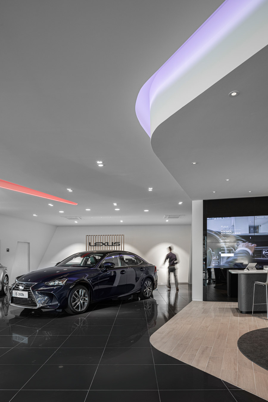Lexus Faro by Rarcon | Showrooms