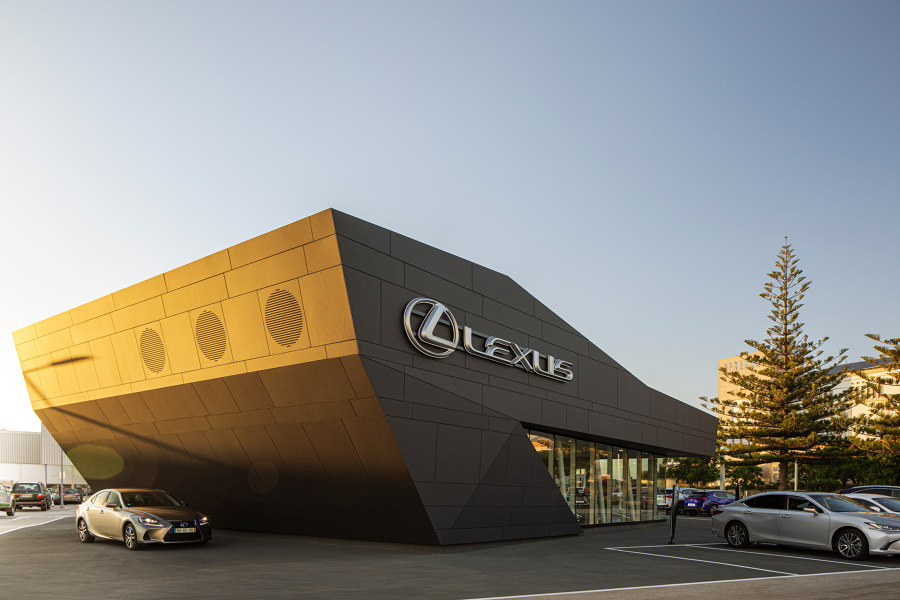 Lexus Faro von Rarcon | Showrooms