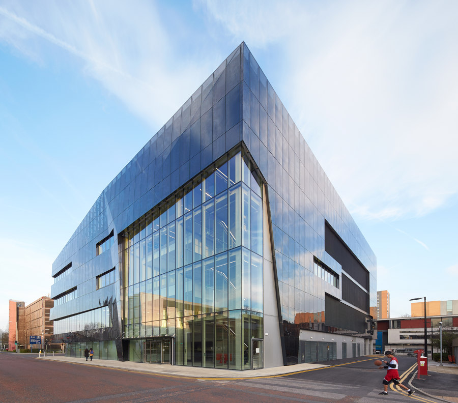 National Graphene Institute by Jestico + Whiles | Universities