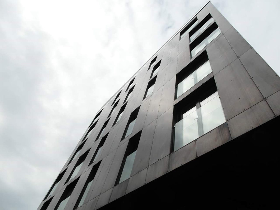 V10 Apartments by Reiulf Ramstad Arkitekter | Apartment blocks