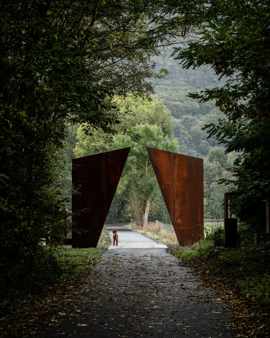 Chemin des Carrières di Reiulf Ramstad Arkitekter | Monumenti/Sculture/Piattaforme panoramiche