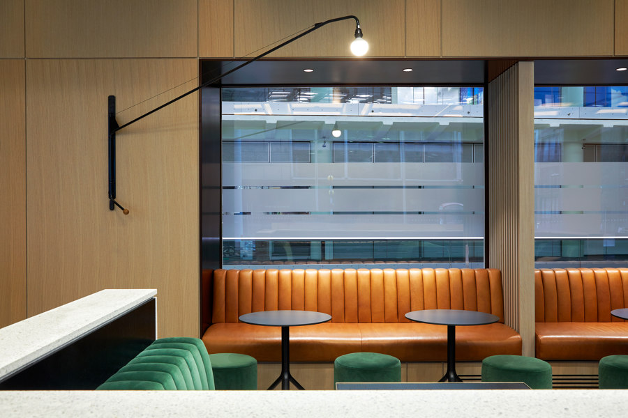 200 Gray’s Inn Road de Conran & Partners | Intérieurs de café