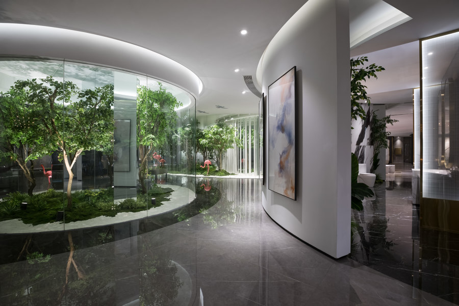 Meitao Ceramics Sales Center de Foshan Topway Design | Intérieurs de magasin