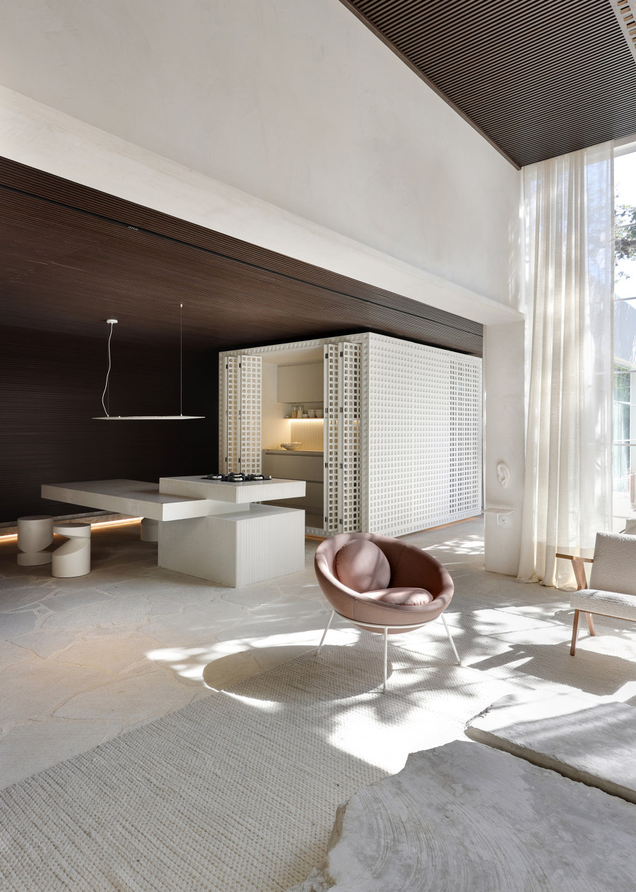 Dendê Duratex House by Nildo José | Living space