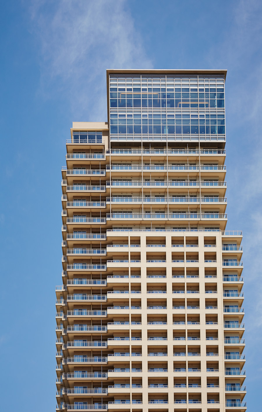 Sun City Kobe Tower de Richard Beard Architects | Hôtels