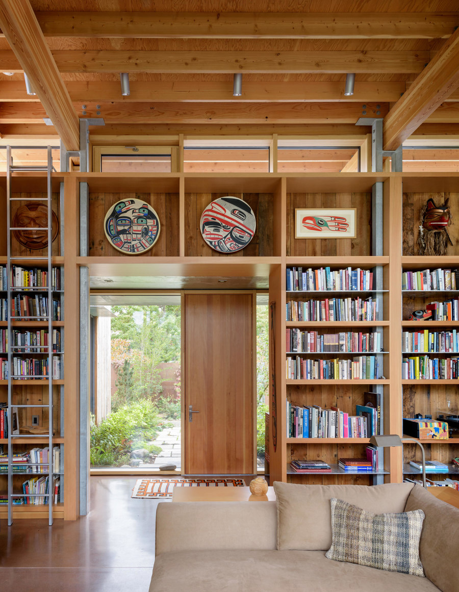 City Cabin by Olson Kundig | Detached houses