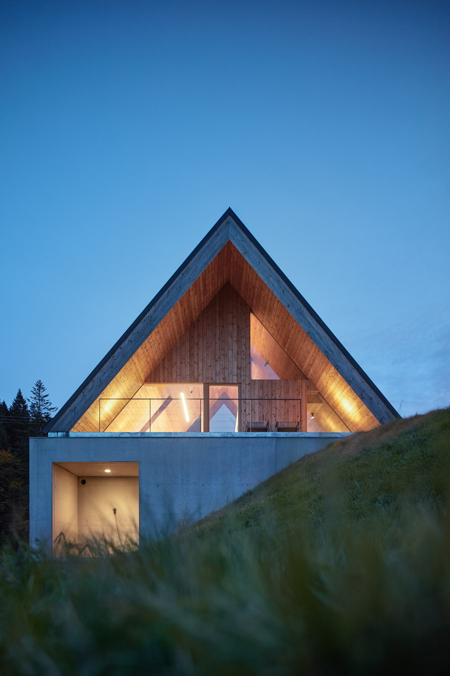 Weekend House in Beskydy de Pavel Míček Architects | Maisons particulières
