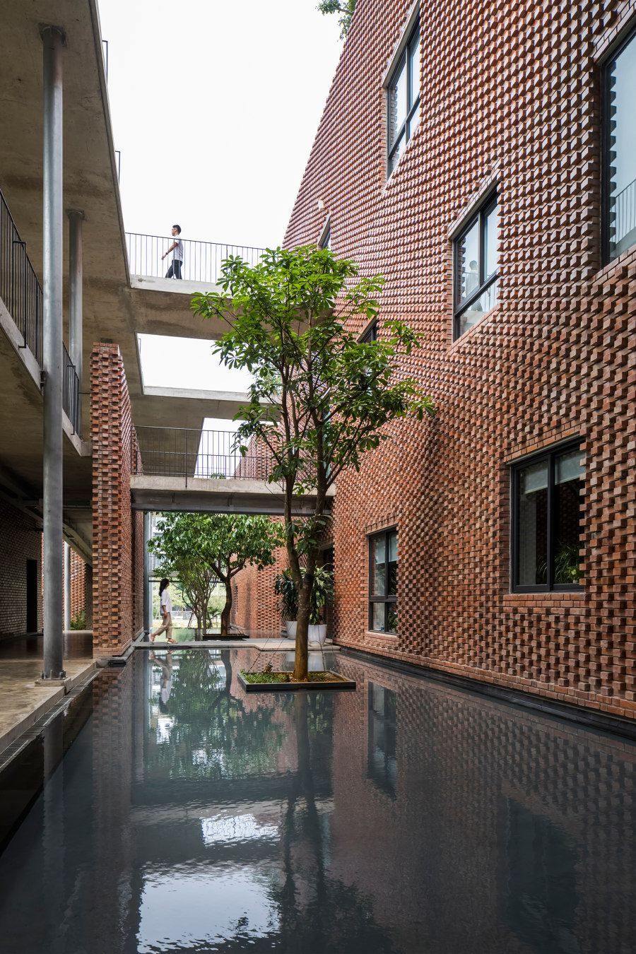 Viettel Academy Educational Centre by Vo Trong Nghia Architects | Universities