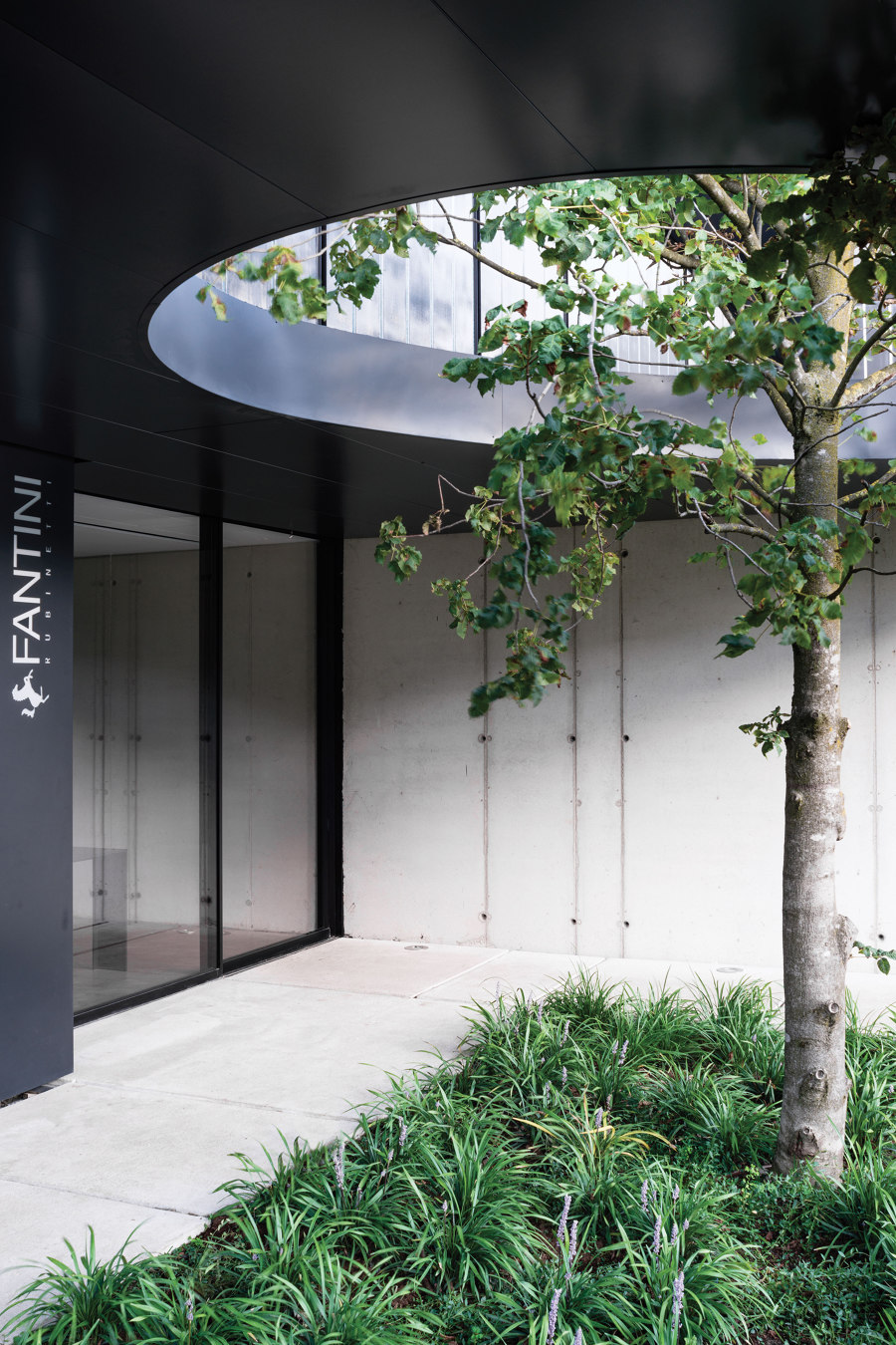 Fantini Headquarters by Lissoni & Partners | Office buildings