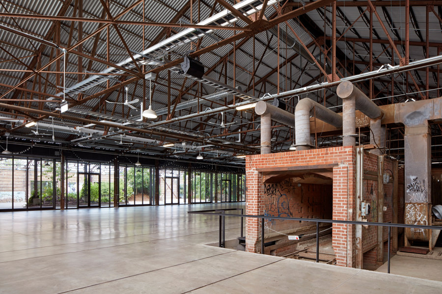 Evergreen Brick Works Kiln Building Redevelopment de LGA Architectural Partners | Édifices sacraux / Centres communautaires