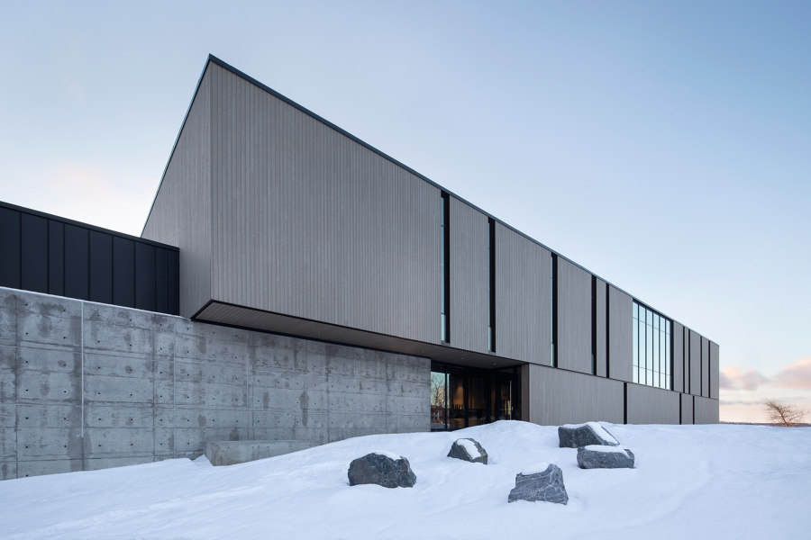 Strøm Spa Nordique Vieux-Québec di LEMAYMICHAUD Architecture Design | Inmpianti SPA