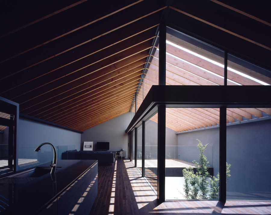 Leaf de APOLLO Architects & Associates | Casas Unifamiliares