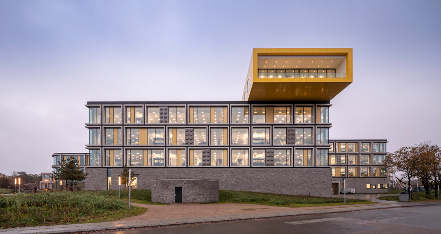 LEGO Campus de C.F. Møller | Edificio de Oficinas