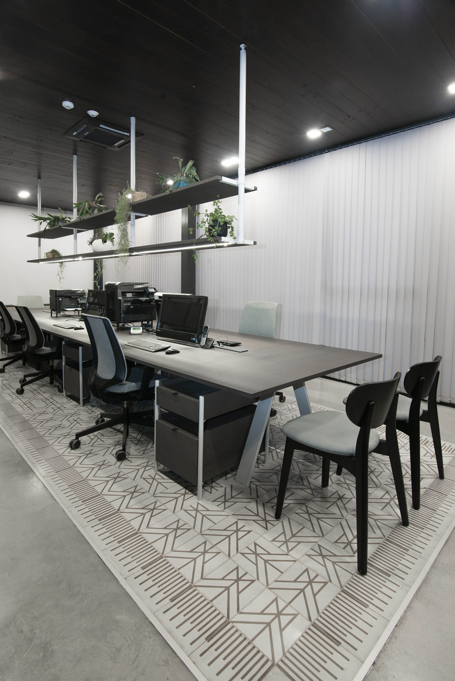 A Bulgarian Office by THINK FORWARD | Office facilities
