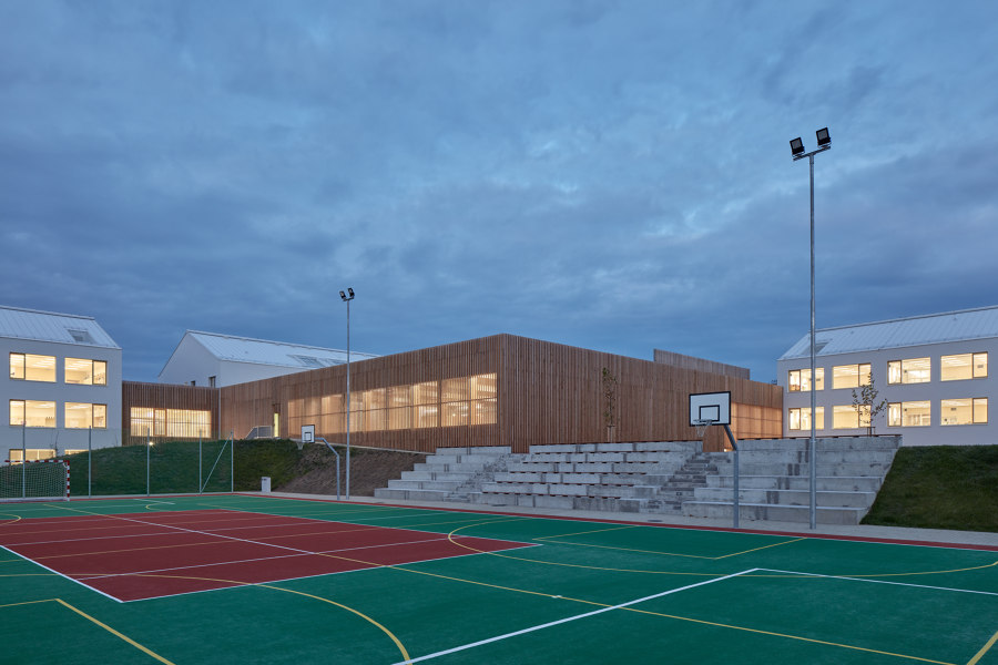 Elementary School Amos di SOA Architekti | Scuole