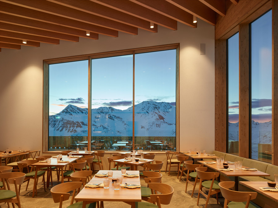 Restaurant Gütsch von Studio Seilern Architects | Restaurants