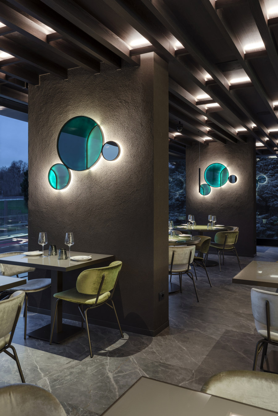 Moya von LAI STUDIO, Maurizio Lai | Restaurant-Interieurs