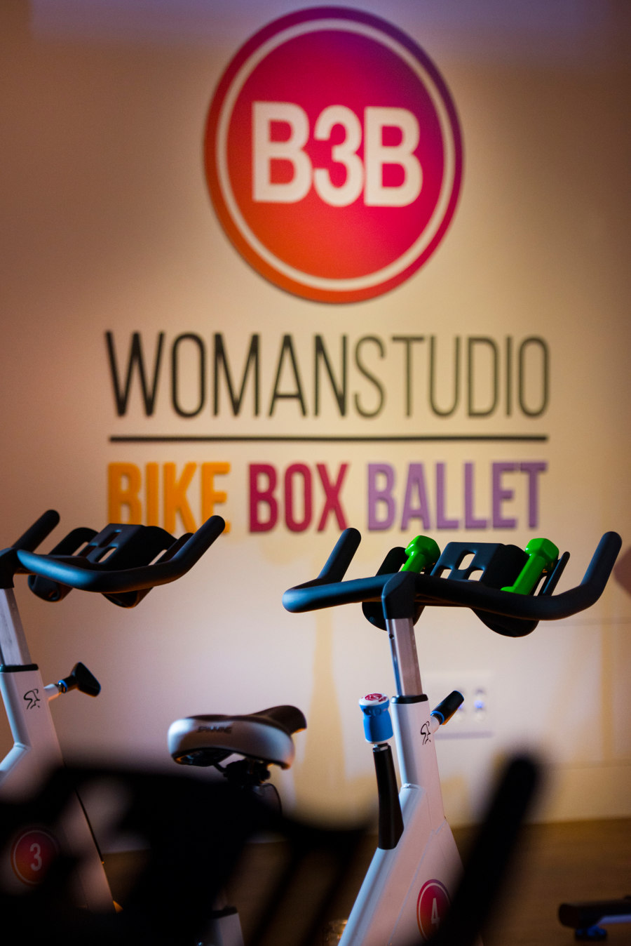 B3B Woman Studio von In Out Studio | Spa Anlagen