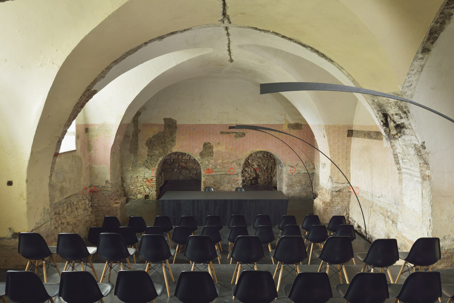 Ptuj Performance Center de Enota | Arquitectura religiosa / centros sociales