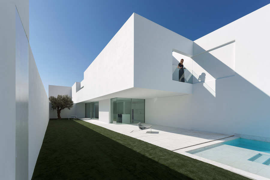Pati Blau de Fran Silvestre Arquitectos | Casas Unifamiliares