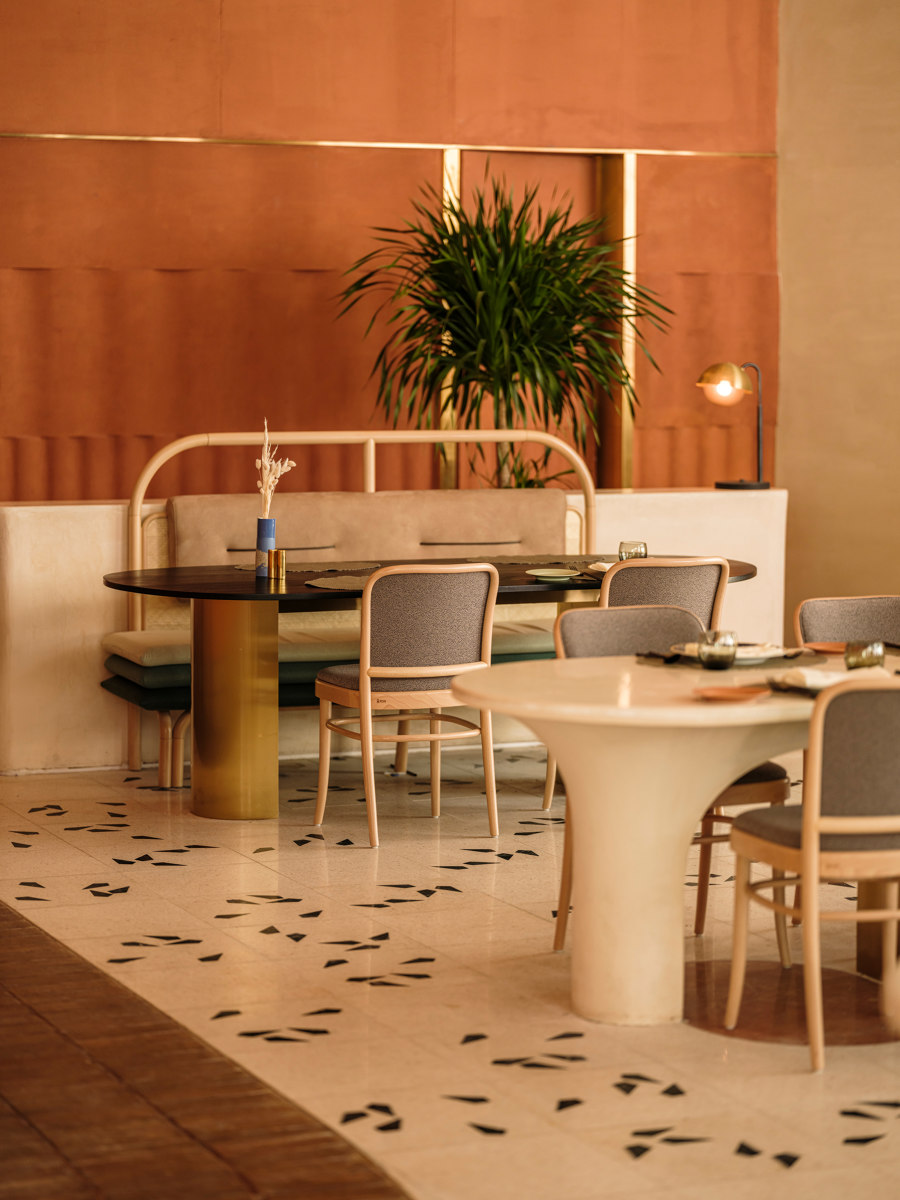 Dar Hamad Restaurant de Mondo Marmo Design | Références des fabricantes