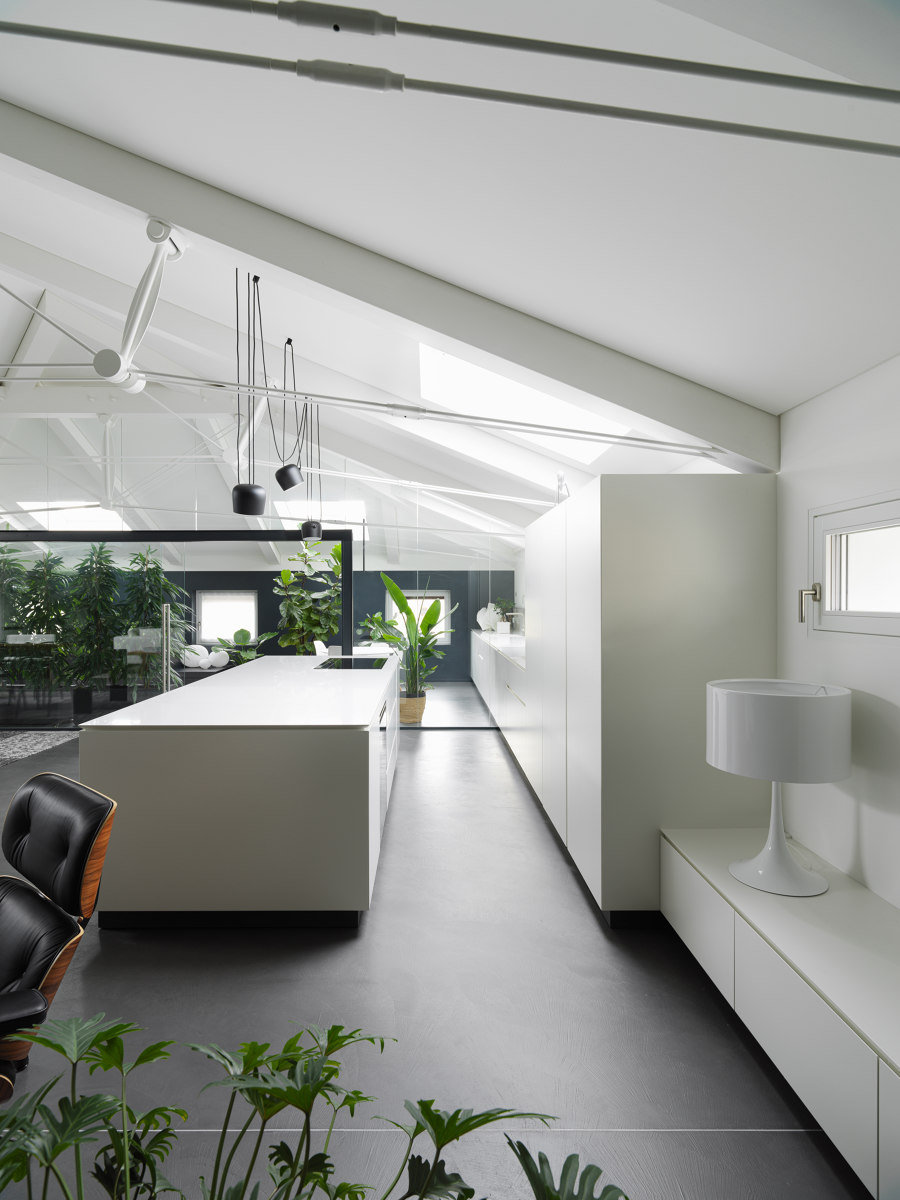 DLN Penthouse von GEZA Gri e Zucchi Architettura | Wohnräume