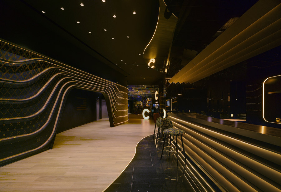 Hotel 5*, restaurants and nightclub  in Badajoz de Clavel Arquitectos | Diseño de bares