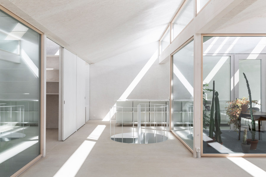 Casa CCFF de Leopold Banchini Architects | Maisons particulières