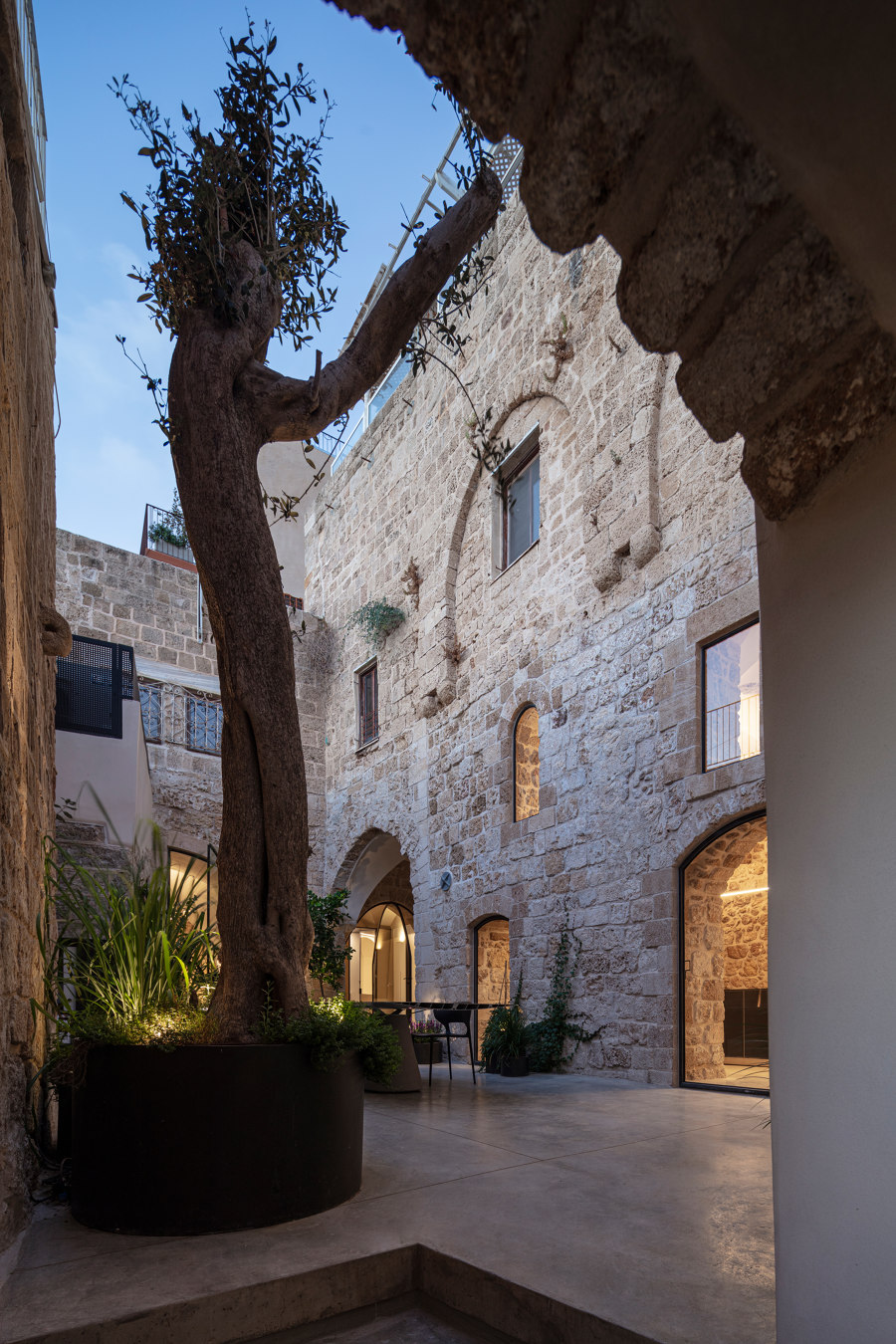 Old Jaffa house 4 von Pitsou Kedem Architects | Wohnräume
