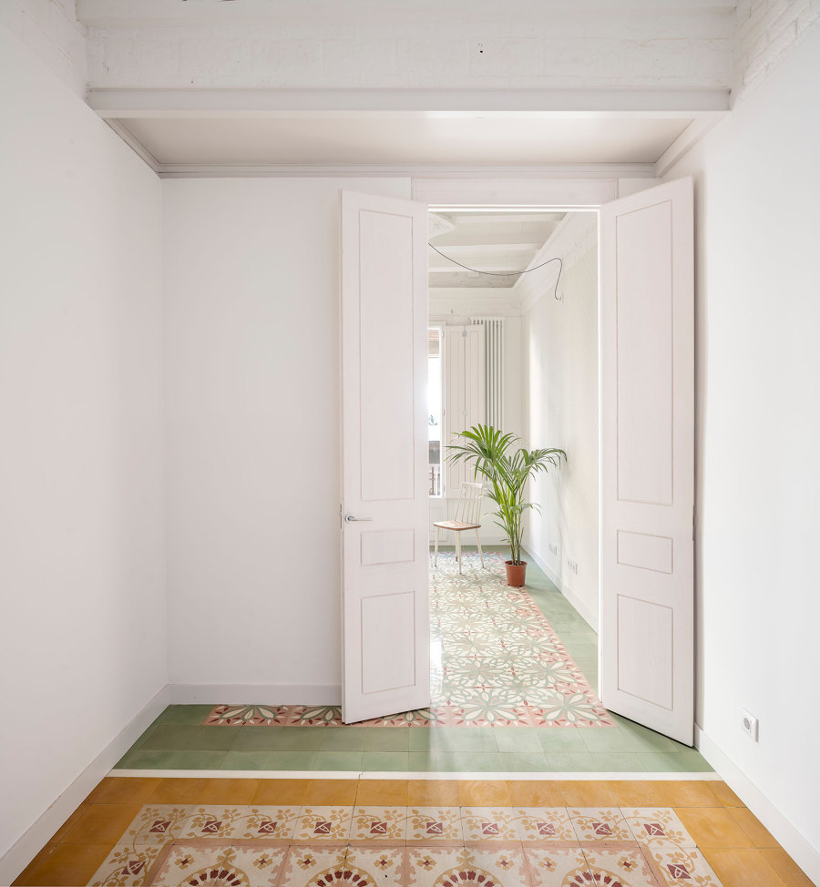 Vallirana 47 by Vora Arquitectura | Living space