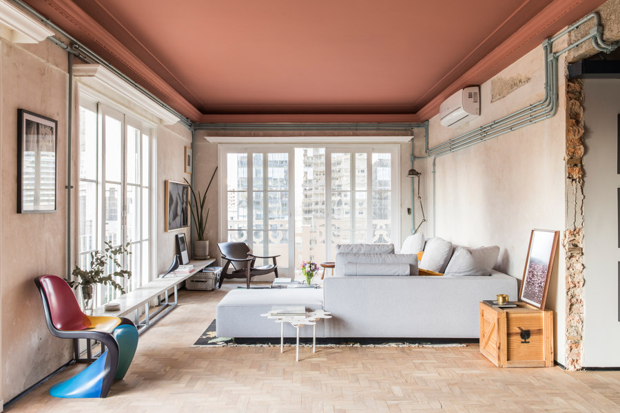 RF Apartment by SuperLimão | Living space