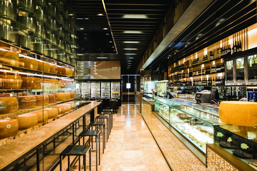 SPAZIO FORME – Parmigiano Reggiano Experience Store | Restaurant interiors | LAI STUDIO, Maurizio Lai